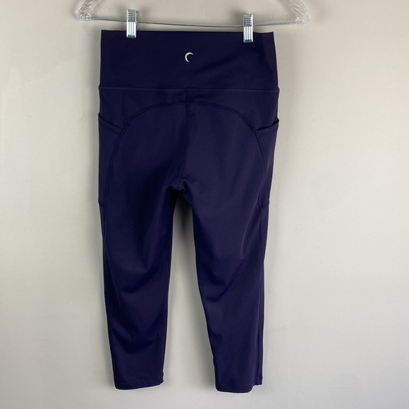 Zyia Brilliant Purple Capri Leggings Size 8-10 - Picture 2 of 12